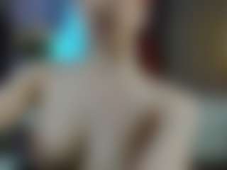 Live cam show with Emily - Dildo on Gym Cam Girls