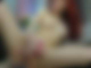 Live cam show with Emily - Arab Striptease on Camsoda