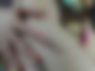 Live cam show with Emily - Full Nudity on Camming Site
