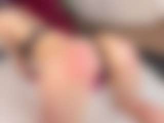Live cam show with Emily - Skinny on camwithhim.com