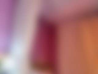 Live cam show with Emily - Solo on iamadamtest123.com