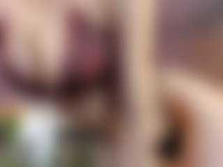 Live cam show with Emily - Fingering on Uber Horny