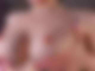 Live cam show with Emily - Striptease on parknlotfishbdy