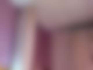 Live cam show with Emily - Living Room on SpunkLive