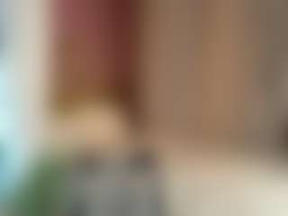 Live cam show with Emily - Living Room on CamwithHer