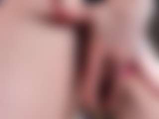 Live cam show with Emily - Control on live18s.com