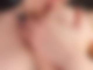 Live cam show with Emily - Brown Hair on LiveSexCams6