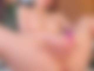 Live cam show with Emily - Sexy on Hubzter Live