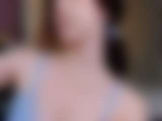 Live cam show with Emily - Living Room on crypto-cams