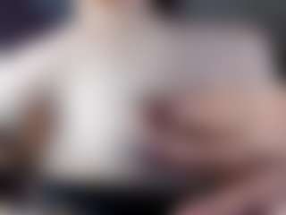 Live cam show with Emily - Bikini on SpankPalCams