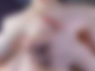 Live cam show with Emily - Brown Hair Petite on xplaylive.com