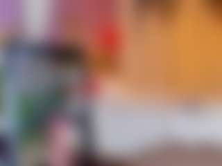 Live cam show with Emily - Oil on Dolls Live