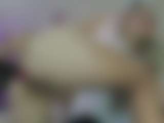 Live cam show with elizgoud - Pawg on camwithhim.com