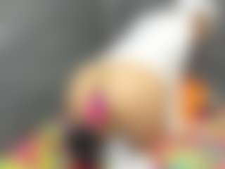 elizgoud's Live Sex Cam Show