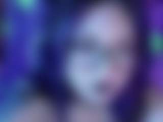 Live cam show with Kim Lennox - Handjob on SinfulBabes