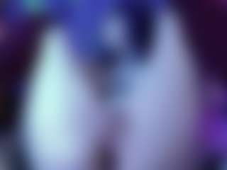 Live cam show with Kim Lennox - Toys Teen (18+) on liverealitysex.com