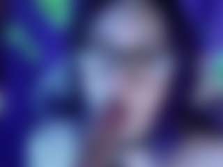 Kim Lennox's Live Sex Cam Show