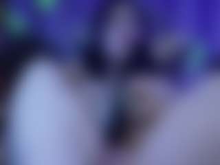 Live cam show with Kim Lennox - BBW on AdultVida.com