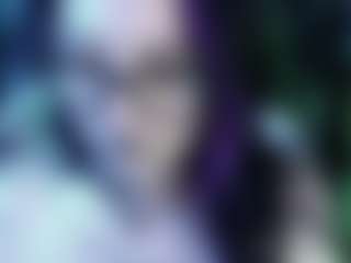 Live cam show with Kim Lennox - Oil on AdultVida.com