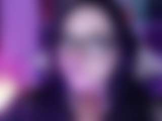 Live cam show with Kim Lennox - Strip Teen (18+) on friskycurves.com