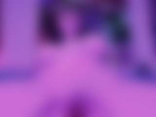 Live cam show with Kim Lennox - White on PervPlay.com | colombia