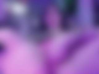 Live-Cam-Show mit Kim Lennox - Facefuck auf Camsoda