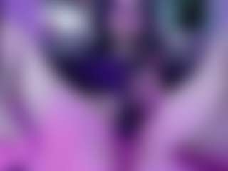 Kim Lennox's Live Sex Cam Show