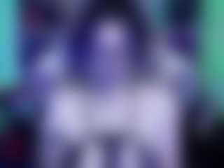 Live cam show with Kim Lennox - Raven Hair on Dolls Live