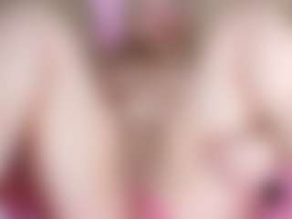 Live cam show with BurnTheWitch - Squirt on Dare Cams