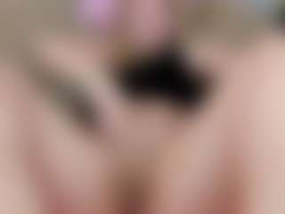 Live cam show with BurnTheWitch - Squirt MILF on live.xheat.ai