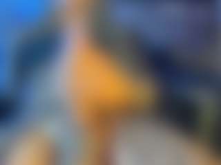 BombomGill's Live Sex Cam Show