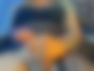 BombomGill's Live Sex Cam Show