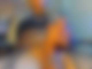 Live cam show with BombomGill - Spank on Stripli.com
