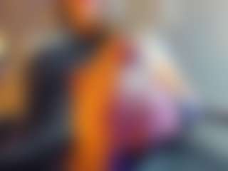 Live cam show with BombomGill - Dirty Talk on Camsoda