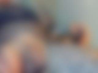 Live cam show with BombomGill - Brown Eyes on Camsoda