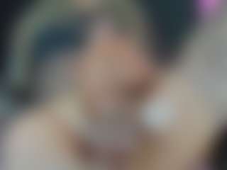 BombomGill's Live Sex Cam Show