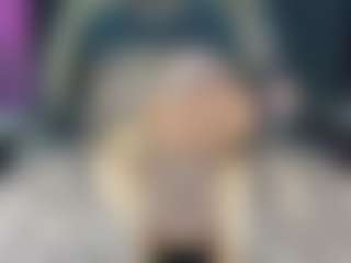 BombomGill's Live Sex Cam Show