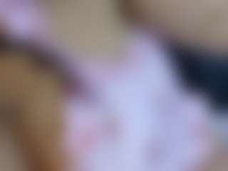 Show live cam dengan rouse_sexy - Smoking di Camsoda