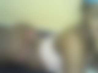 Live cam show with DOTTY-LEILA - Handjob on Gym Cam Girls