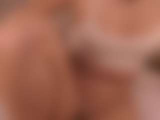 LorenMoreno's Live Sex Cam Show