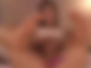 LorenMoreno's Live Sex Cam Show