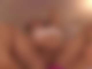 LorenMoreno's Live Sex Cam Show