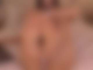 LorenMoreno's Live Sex Cam Show