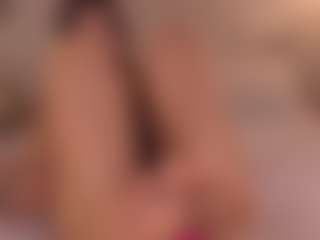 LorenMoreno's Live Sex Cam Show