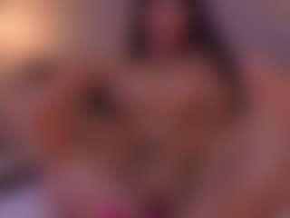 Live cam show with LorenMoreno - Dildo on makecum.org