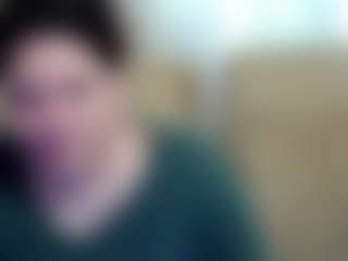 Live cam show with OlyaFire - Flashing on Livezox