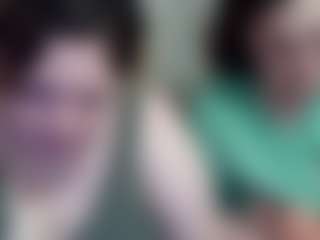 Live cam show with OlyaFire - Flashing on CamClone