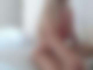 XoxP0ck3tR0cketxoX's Live Sex Cam Show
