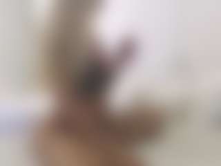 XoxP0ck3tR0cketxoX's Live Sex Cam Show