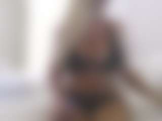 XoxP0ck3tR0cketxoX's Live Sex Cam Show